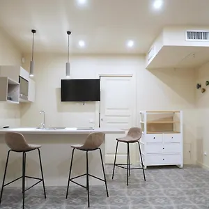 Apartman Vuciata, Catania-Fontanarossai nemzetközi repülőtér